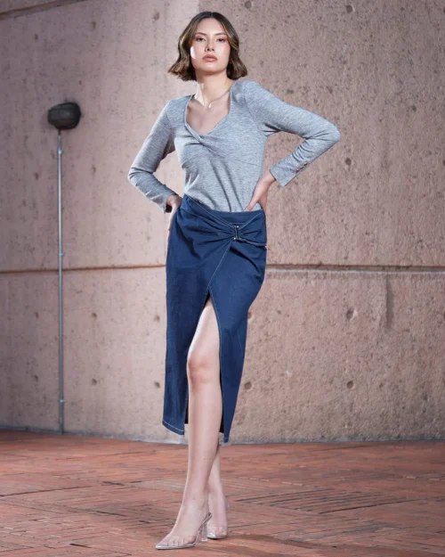 Blusa Slim Escote Cruzado Isha